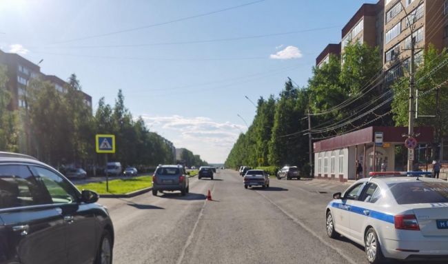 Водитель автомашины ВАЗ сбил 14-летнего велосипедиста Ухта